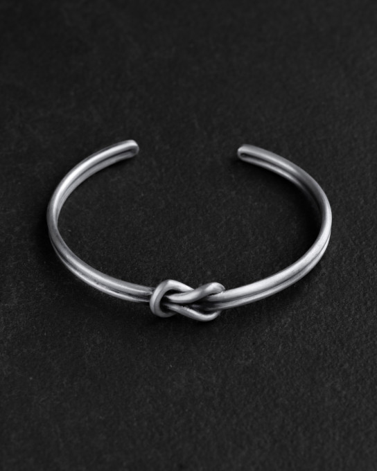 Срібний жорсткий браслет REEF KNOT / Браслети
