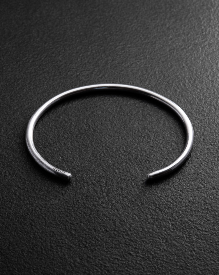 Silver bangle MEKTIG 5