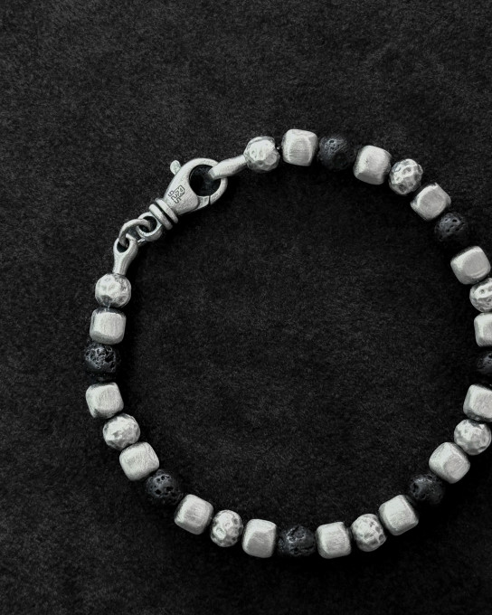 Серебряный браслет CUBE. LAVA STONE / Браслеты + 10