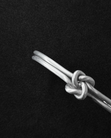 Срібний жорсткий браслет TAPPERHET 3