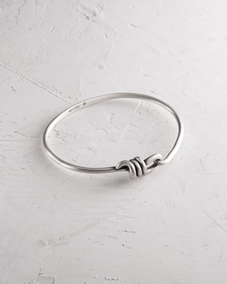 Срібний жорсткий браслет BOUCLE 7