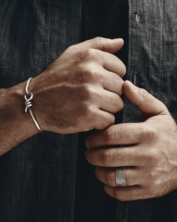 Silver bangle BOUCLE 3