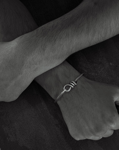 Срібний жорсткий браслет BOUCLE 2