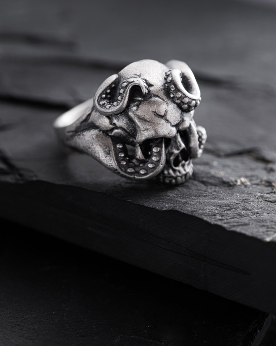 Серебряное кольцо SEA SKULL / Кольца + 8