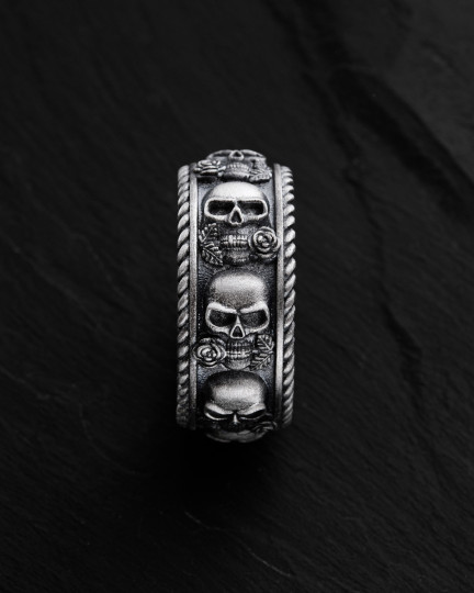 Серебряное кольцо SKULL AND ROSE / Кольца