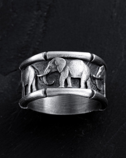 Серебряное кольцо ELEPHANT'S WISDOM / Кольца