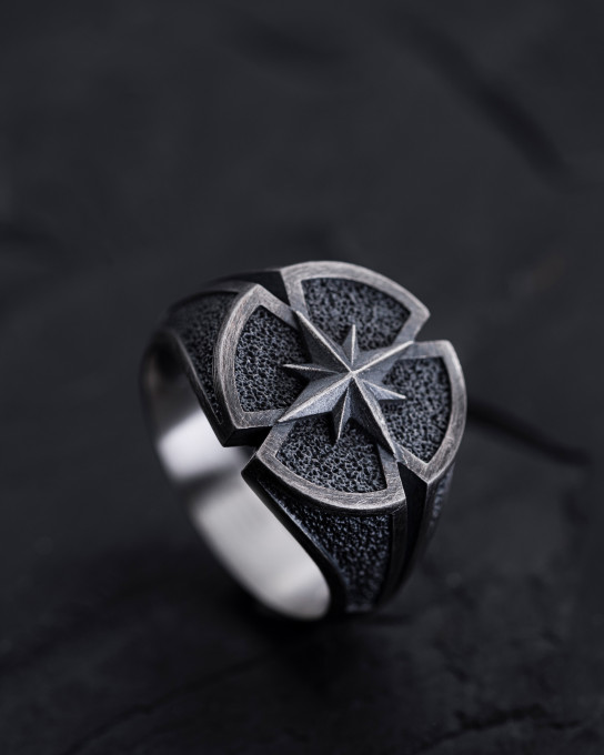 Срібний перстень COMPASS / Персні + 10