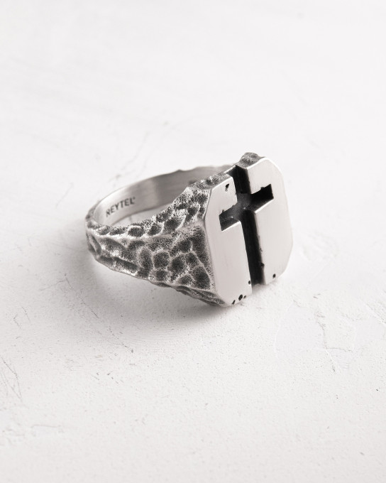 Серебряное кольцо URBAN CROSS / Кольца + 5