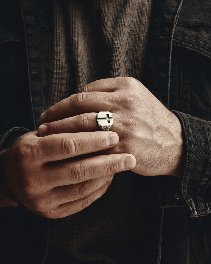 Срібний перстень URBAN CROSS / Персні + 2