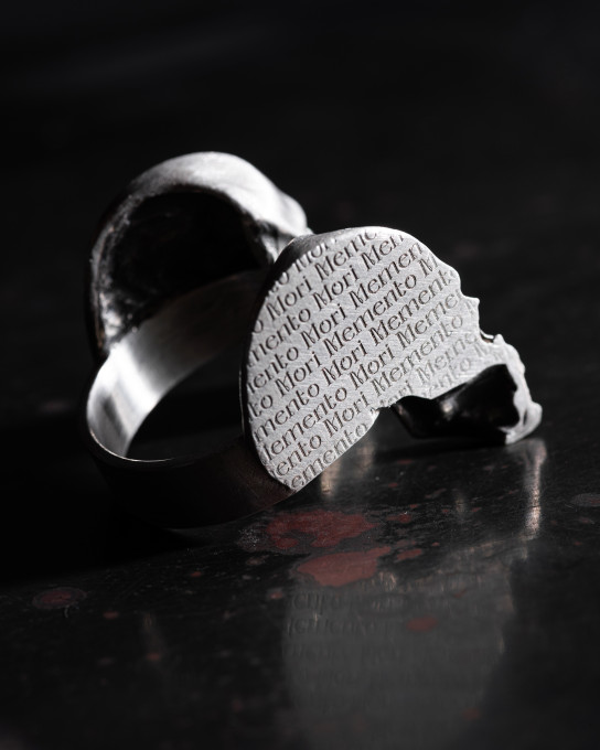 Срібний перстень MEMENTO MORI. VIVERE MEMENTO / Персні + 8