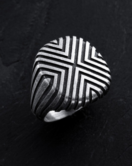 Серебряное кольцо PHANTOM / Кольца