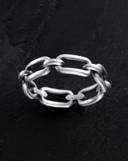 Серебряное кольцо CADENA / Кольца