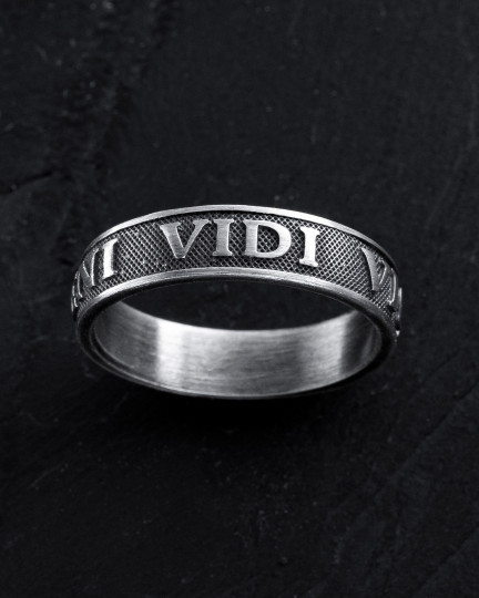 Серебряное кольцо VENI VIDI VICI / Кольца