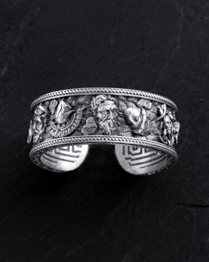 Серебряное кольцо IMPERO ROMANO / Кольца