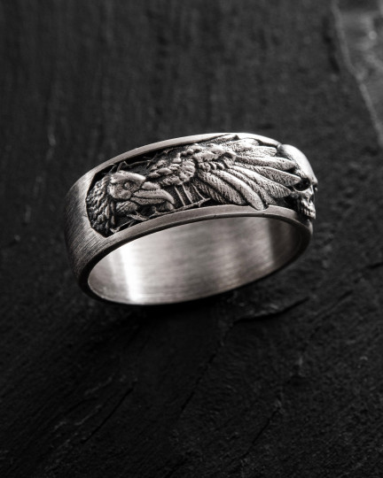 Серебряное кольцо RENASCENTIA  / Кольца + 3