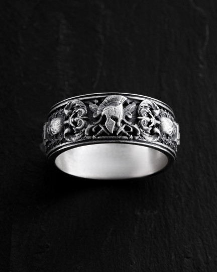 Серебряное кольцо GLADIATOR. MEMENTO MORI / Кольца