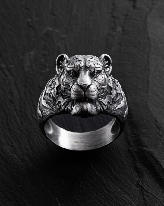 Серебряное кольцо ТHЕ TIGER / Кольца