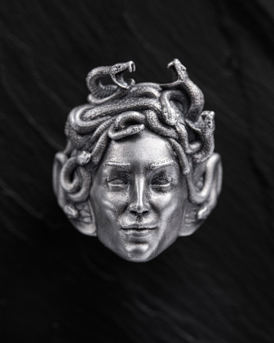 Серебряное кольцо GORGON MEDUSA / Кольца + 3