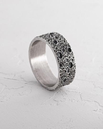 Серебряное кольцо MOON SURFACE / Кольца + 4
