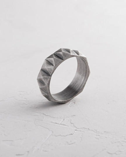 Серебряное кольцо SPECULAR / Кольца + 4