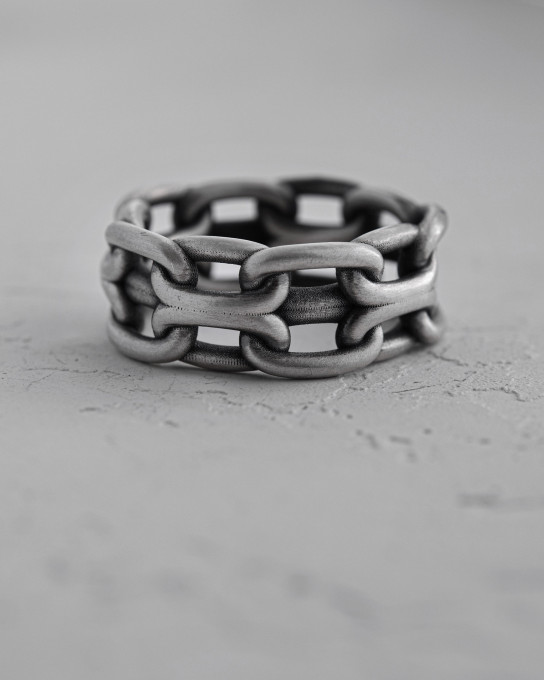 Серебряное кольцо FUERZA / Кольца + 8