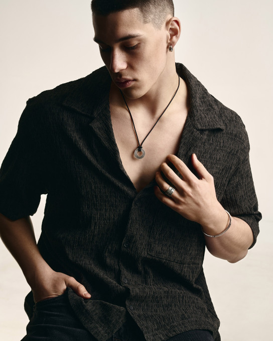Срібний перстень ERVARING. BLACK STONES / Персні + 8