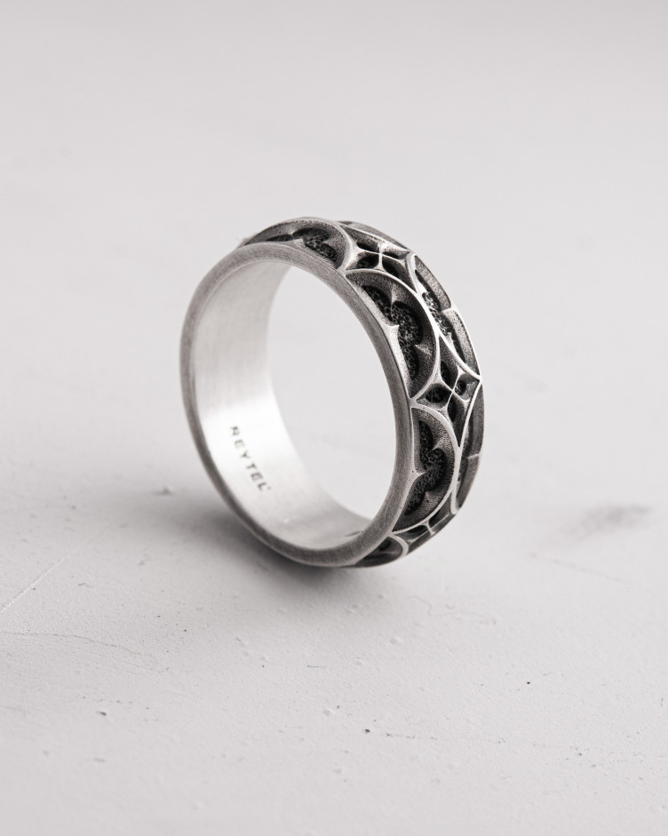 Серебряное кольцо ANCIEN 4