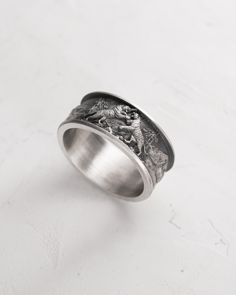 Silver ring FIGHT OF THE TIGER 3476