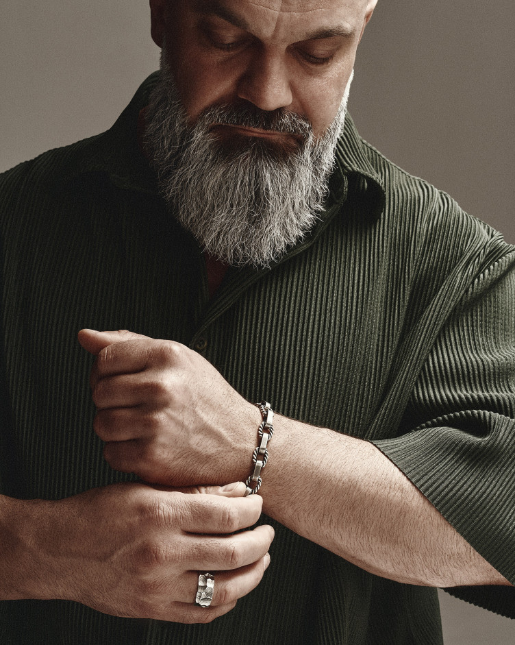 Silver ring CARVER 6