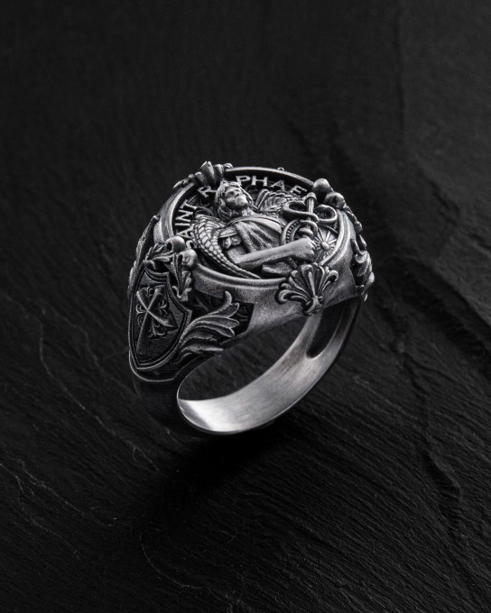 Серебряное кольцо SAINT RAPHAEL / Кольца + 4