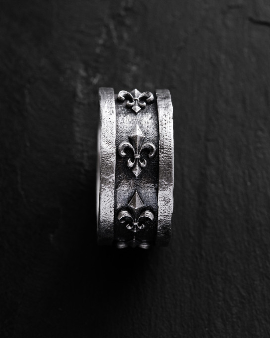 Срібний перстень FLEUR DE LIS / Персні + 4