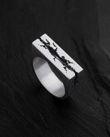 Серебряное кольцо FRACTURE / Кольца + 3