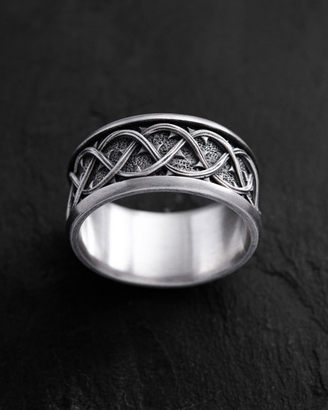 Серебряное кольцо THORN CROWN 4