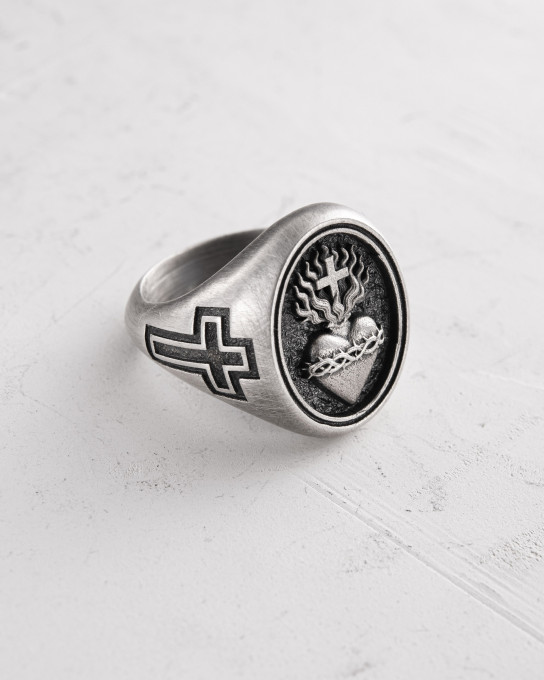 Серебряное кольцо SACRED HEART / Кольца + 5