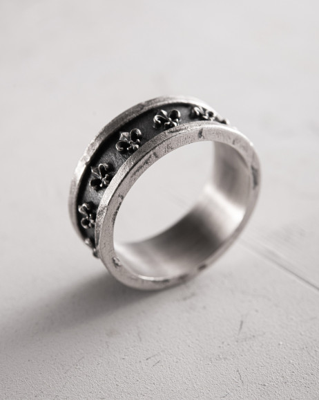 Срібний перстень FLEUR DE LIS 6