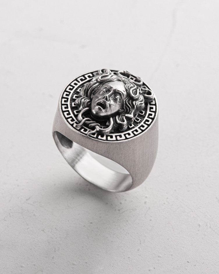 Серебряный перстень GORGON MEDUSA 3 Reytel Серебряный перстень GORGON MEDUSA 3
