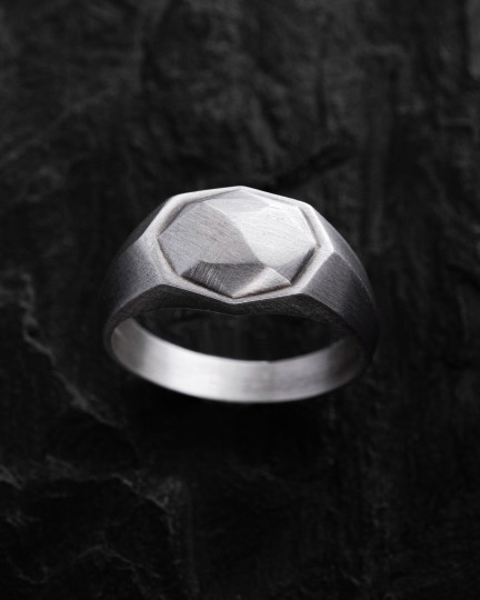 Серебряное кольцо METEORITE / Кольца + 4