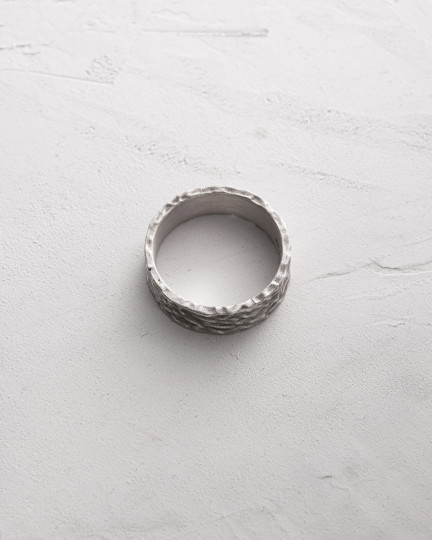 Серебряное кольцо RELIEF / Кольца + 4