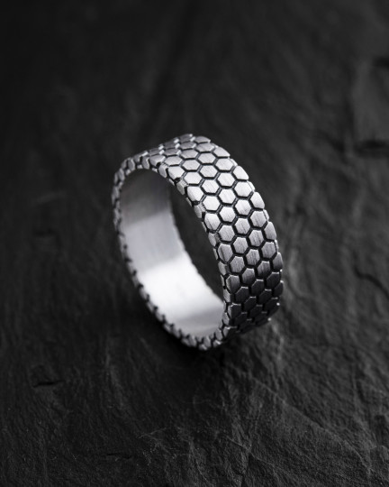 Серебряное кольцо HONEYCOMB / Кольца + 3