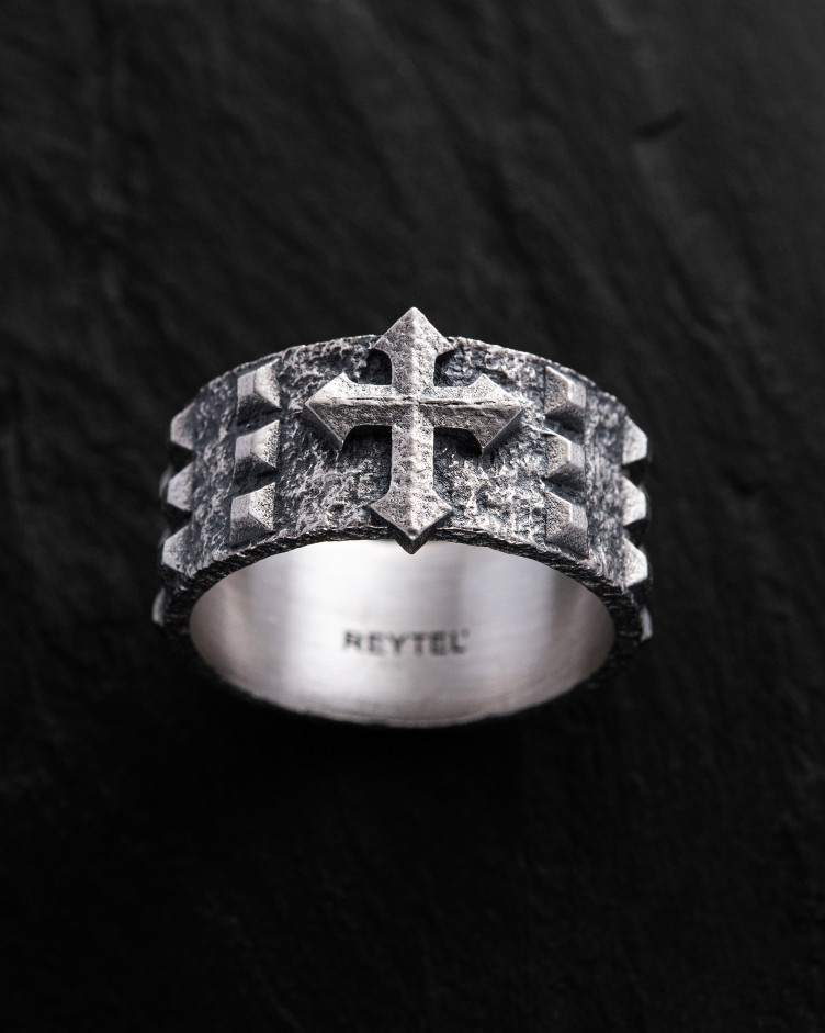 Silver ring ROSARIUM