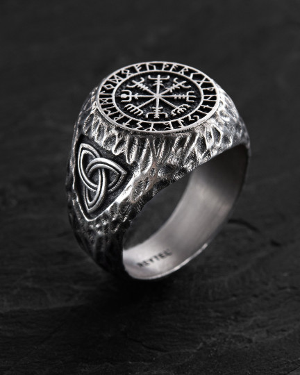 Срібний перстень VEGVISIR. RUNES / Персні + 3