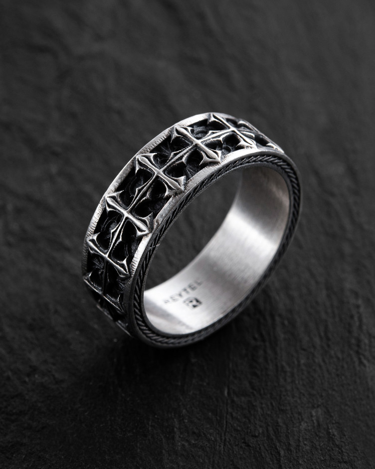 Серебряное кольцо GOTHIC CROSS 2