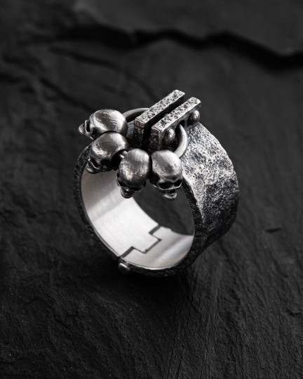 Серебряное кольцо WARDENS / Кольца + 4