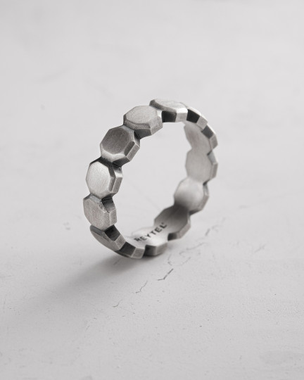 Серебряное кольцо OCTAGON / Кольца + 4