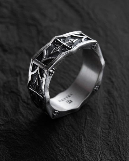 Срібний перстень SANCTUM. FLEUR DE LIS / Персні + 2