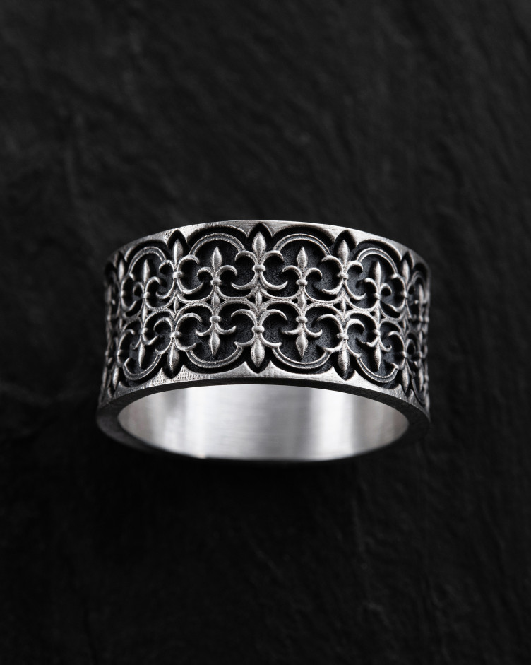Серебряное кольцо GOTHIC FLEUR DE LIS