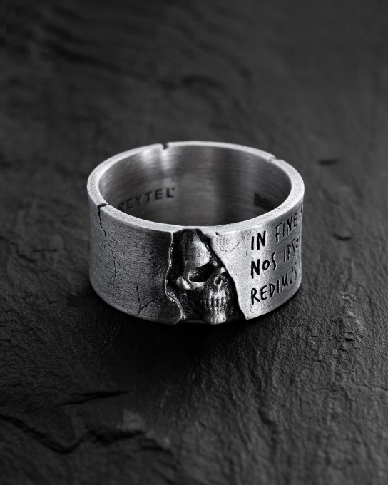 Серебряный кольцо REVERTO / Кольца + 2