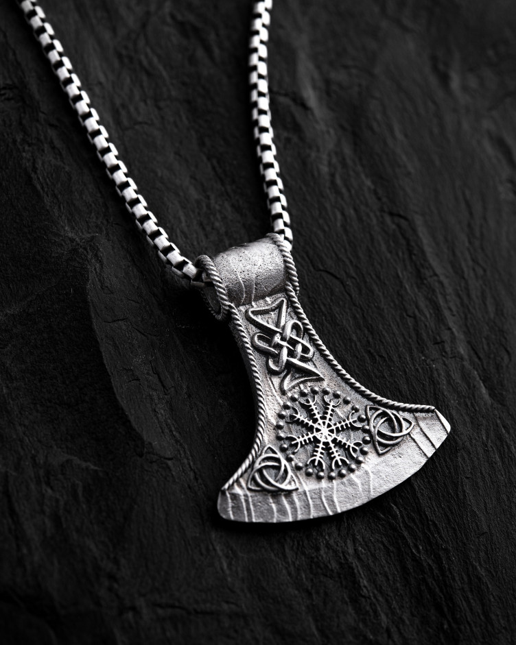 Срібний кулон HELMET of TERROR