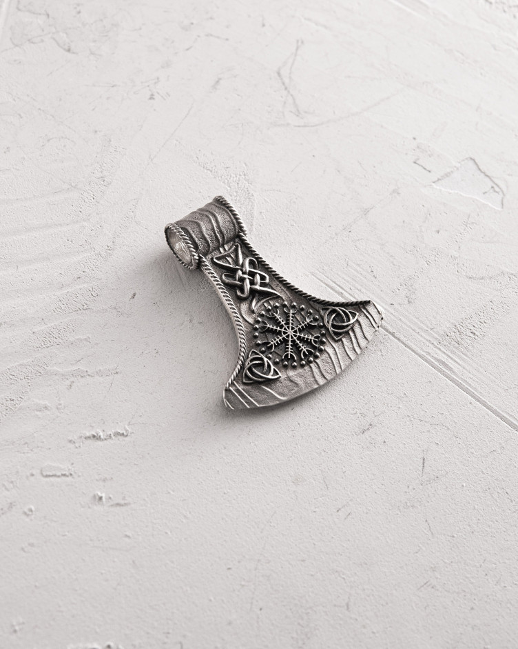 Срібний кулон HELMET of TERROR 4