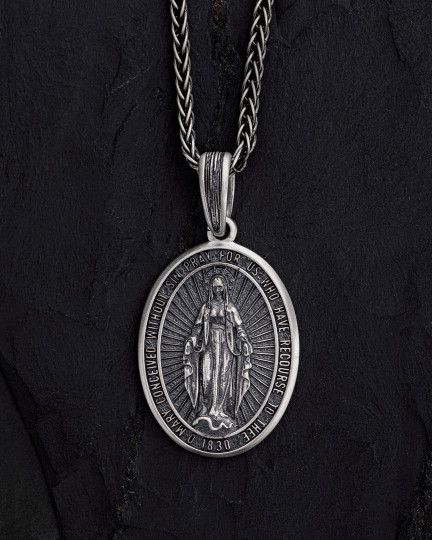 Серебряный кулон VIRGIN MARY  / Кулоны